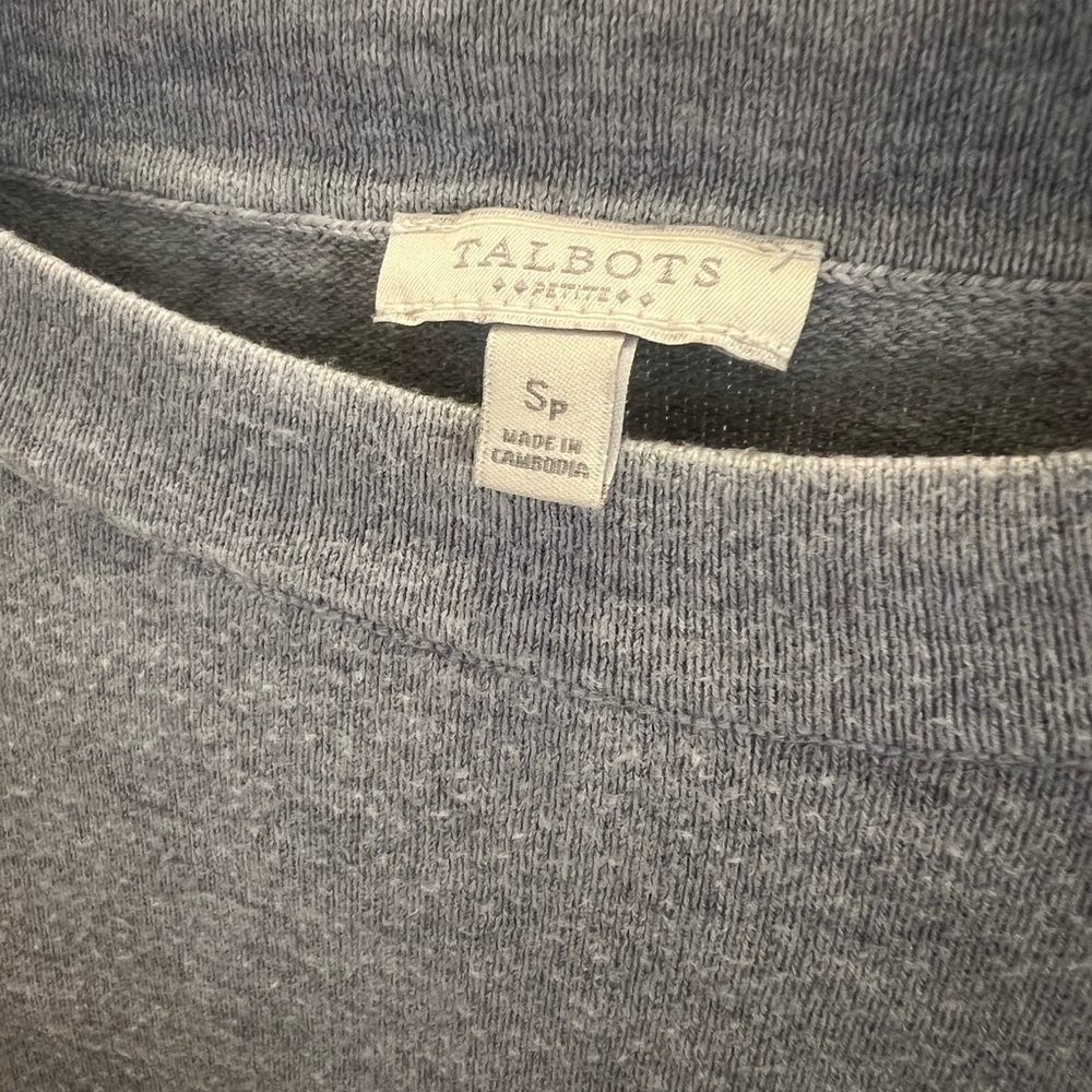 Talbots: Snowflake Sweater - Picture 3 of 5